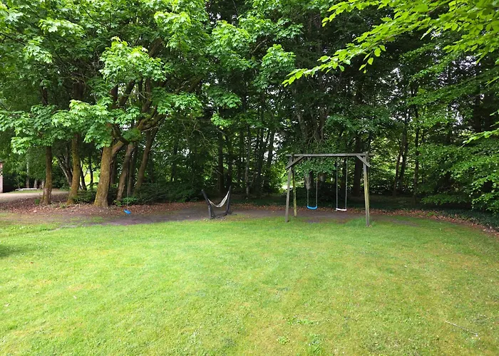 Skovgardens * غريندستيد